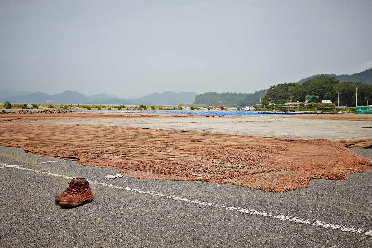 Jindo, Paengmok Port, ferry Capsized and sank,Wall street Journal,Korea,Photographer